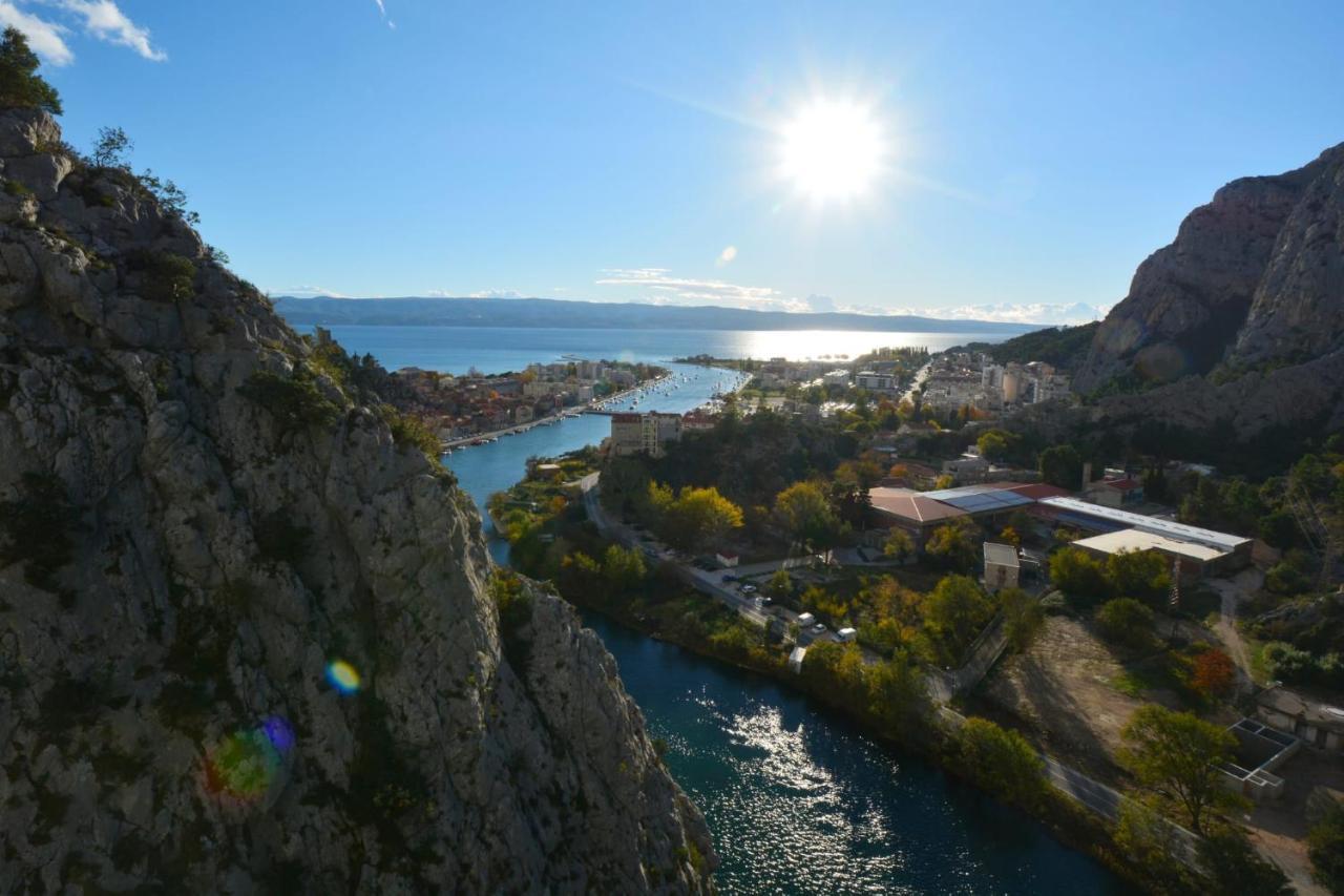 Old Town Apartment Omiš Extérieur photo