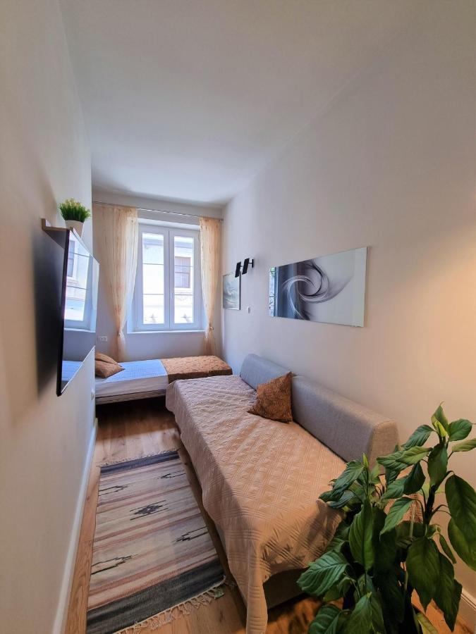 Old Town Apartment Omiš Extérieur photo